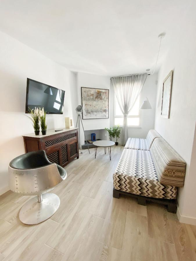 Casa Kalameta Apartment เอสเตโปนา ภายนอก รูปภาพ